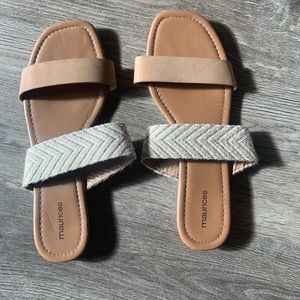 Maurice’s size 10 sandals